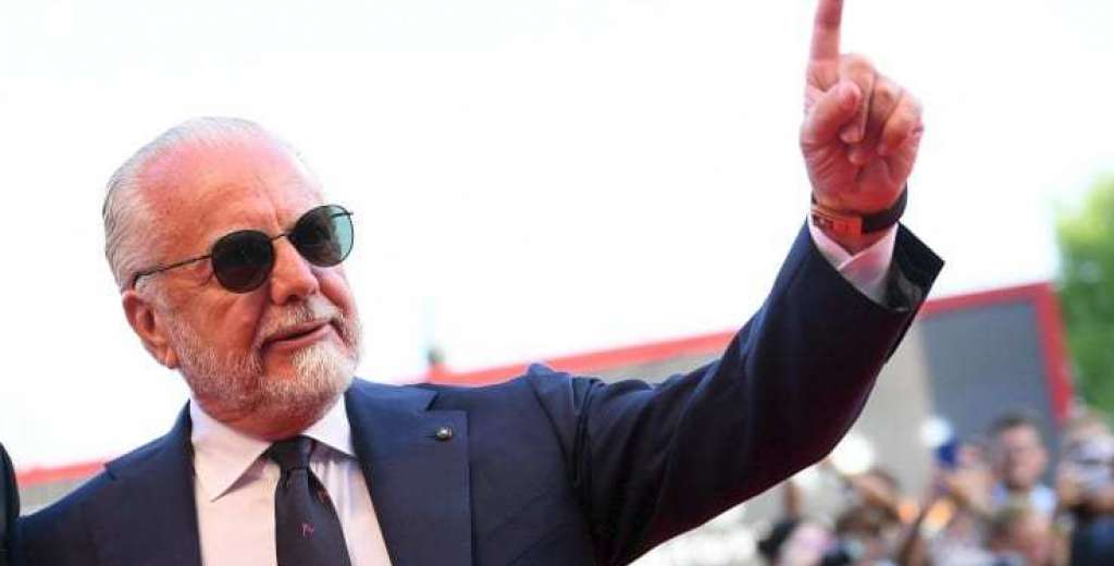 El presidente del Napoli tiene un plan para "salvar" al fútbol