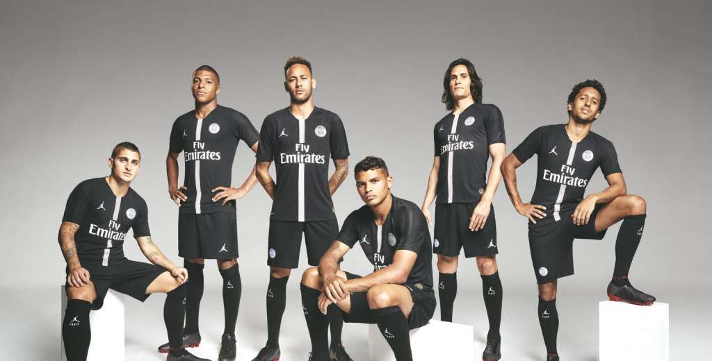 El PSG lanza su colecci&oacute;n para la Champions League