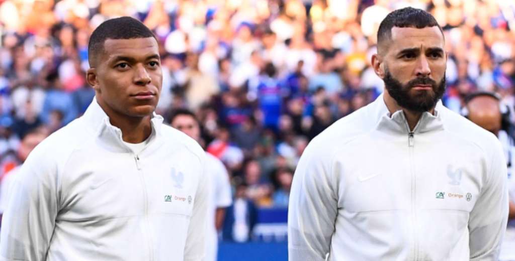 Benzema le advierte a Mbapp&eacute;: "No metes un gol en dos partidos y te van a..."