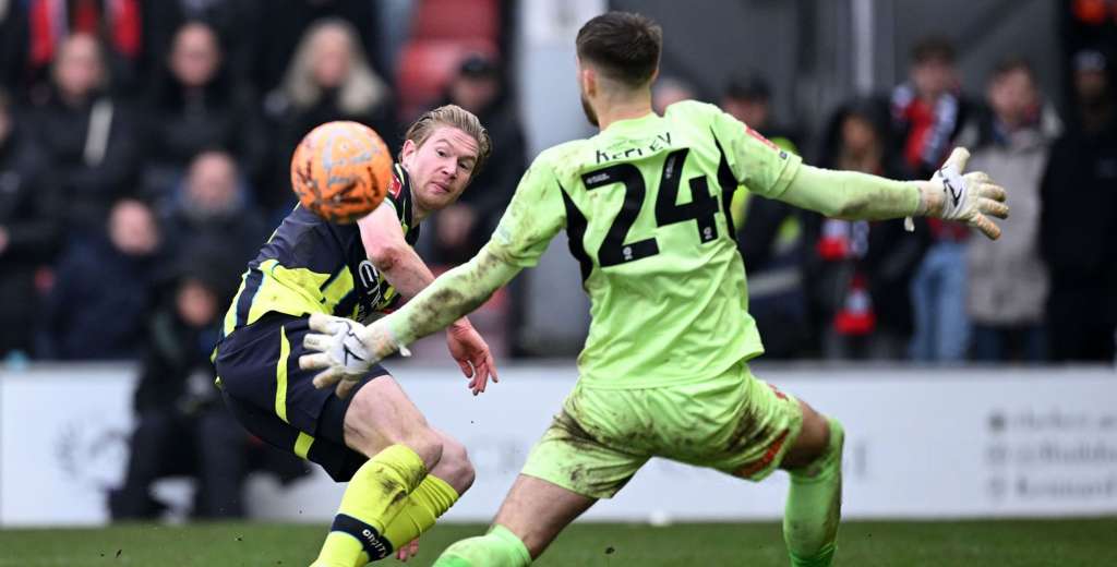 Manchester City ganó en la FA Cup con un golazo, pero sufriendo