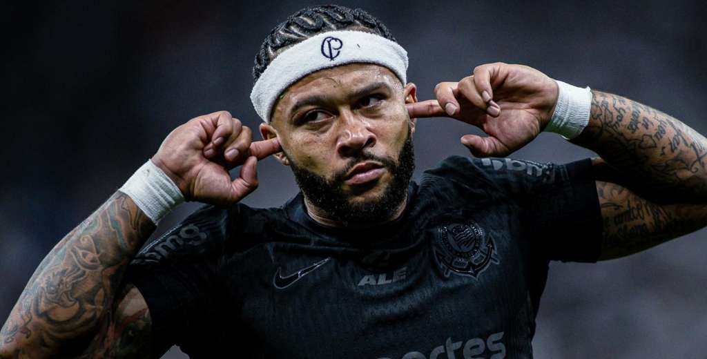 Depay estalló en Corinthians: se peleó en el vestuario tras el 3-0 de Barcelona SC