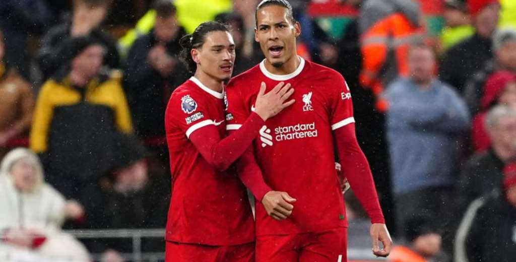 Rooney apuntó a un jugador del Liverpool por la eliminación: "se vuelve perezoso"