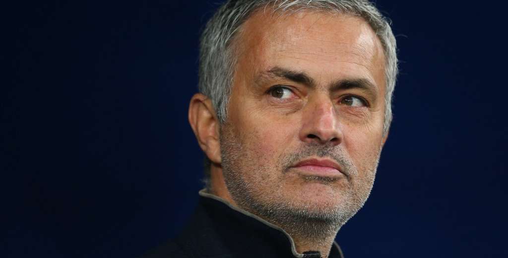 Mourinho va por todo: el club de su vida lo echó y el lo quiere para Fenerbahce