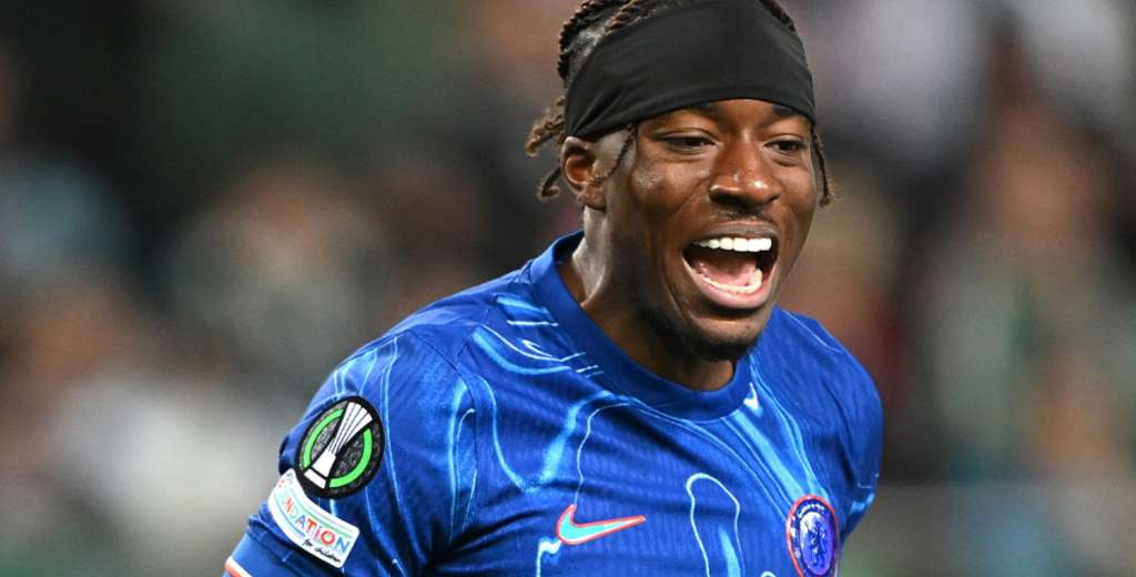 A paso de candidato: Chelsea goleó al Legia y sueña con la Conference