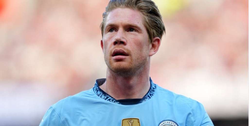 Tras anunciar su salida, el futuro de De Bruyne es incierto: "pueden convencerme"