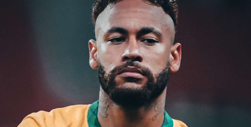 Neymar logra vengarse: lo expulsó de la Selección de Brasil y da el golpe del año
