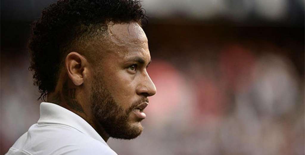 Neymar iba a seguir en Santos, pero recibió un llamado brutal: contrato de año y medio
