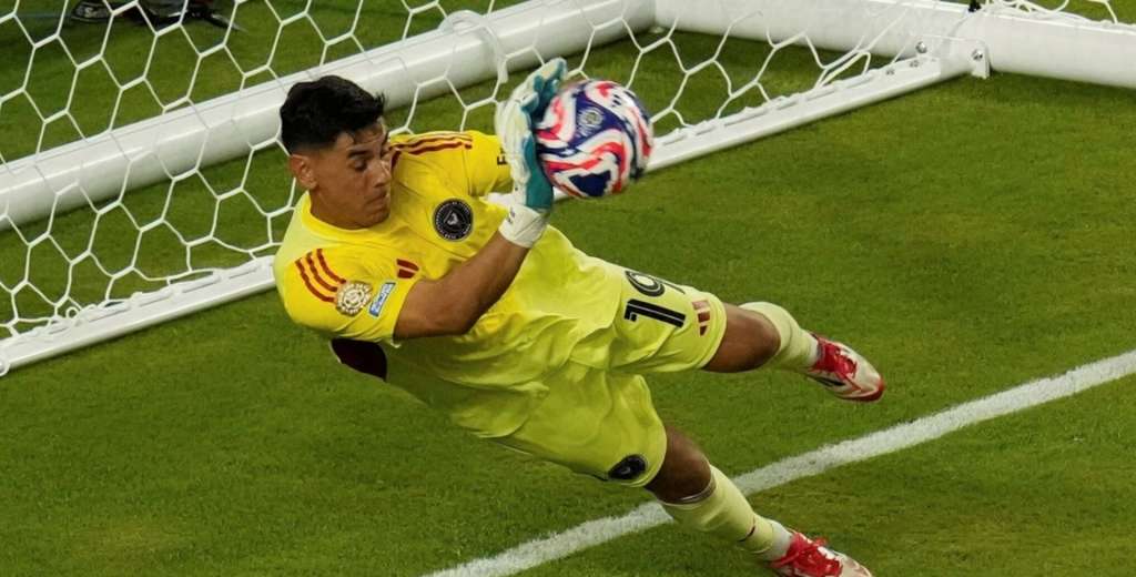 Inter Miami rescató un empate ante Al Ahly porque Ustari se atajó todo...