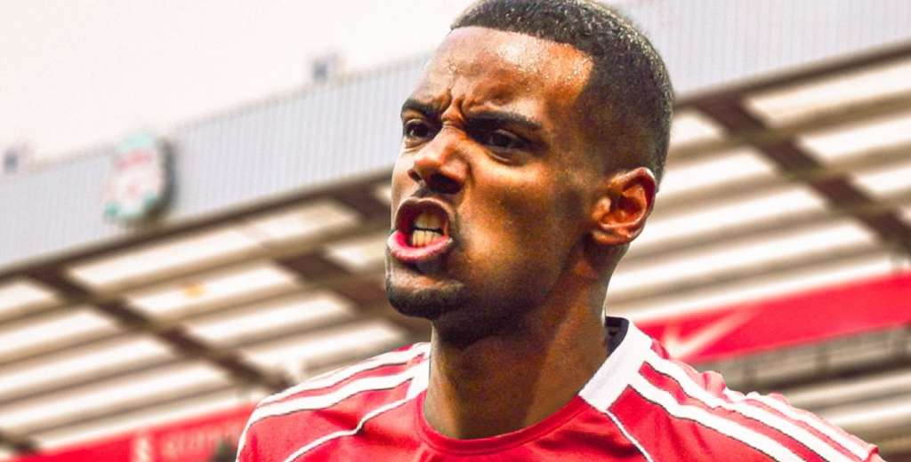 Isak renunció al Newcastle y el club lo humilló con su respuesta: "Es una pena que..."