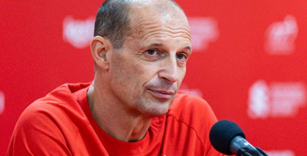 Con el mercado de pases cerrado, AC Milan busca un defensor que quedó libre...