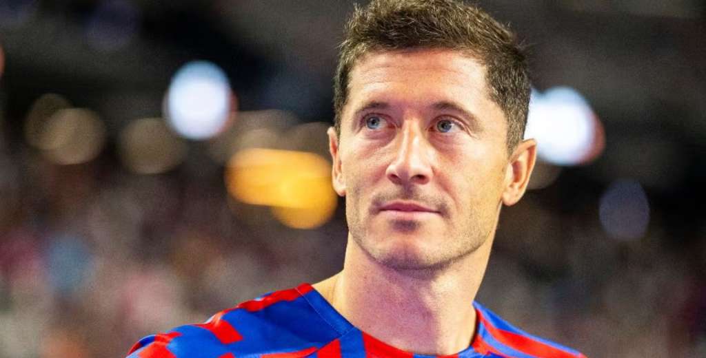 Lewandowski está fuera del FC Barcelona y Laporta va por el goleador de 140 millones