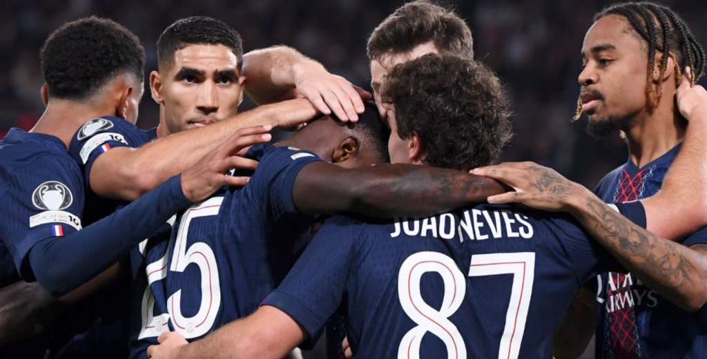 El defensor de la Champions, PSG, debutó con una goleada 4-0 ante Atalanta