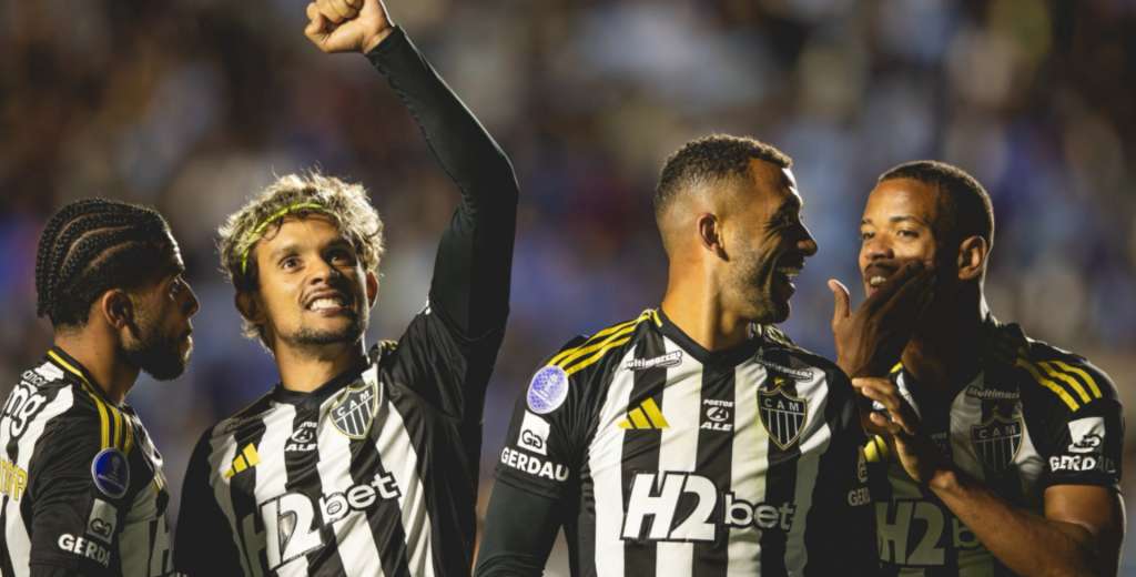Bernard hizo el gol a los 92' y Atlético Mineiro avanzó a las semifinales