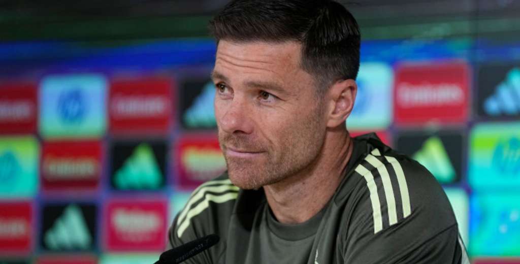 Jugó solo 9 minutos con Xabi Alonso y quiere salir: Newcastle lo buscará en enero