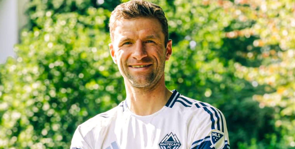 Thomas Müller coqueteó con FC Barcelona y le habló a Flick: "Si me hubiera..."