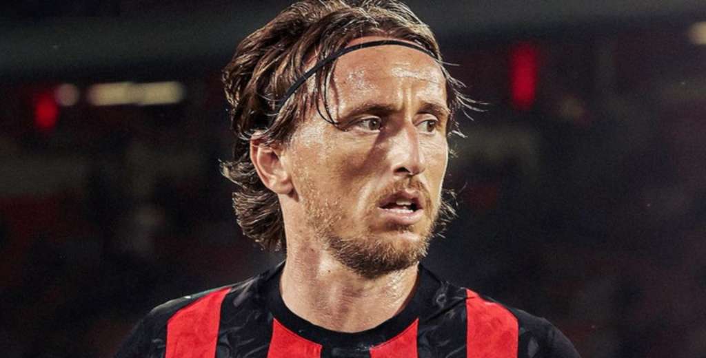 El mayor privilegio de todos: Luka Modric lo llamó y quiere tenerlo en el AC Milan