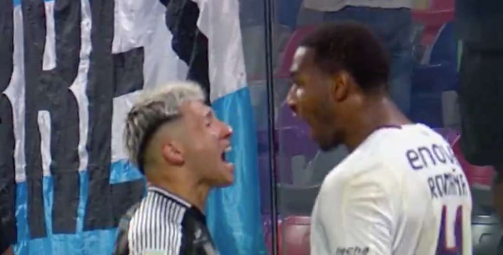 El fútbol argentino agoniza: Romaña fue expulsado por mirar mal a un rival...