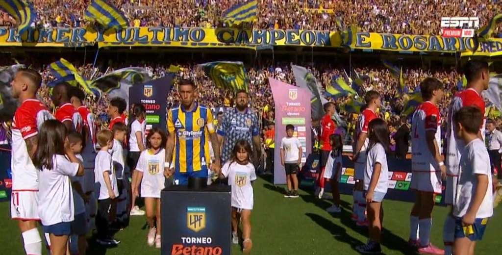 Estudiantes y una protesta histórica: le hizo el pasillo de espaldas a Rosario Central