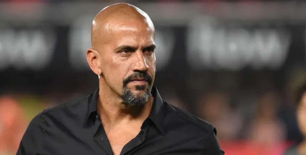 En medio del caos de Ver&oacute;n y AFA, destroz&oacute; a Messi: "El sorete que vive en Miami"