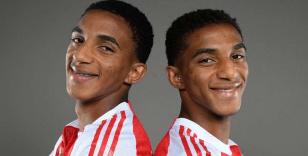 Son gemelos ecuatorianos, tienen 16 años y el Arsenal los fichó