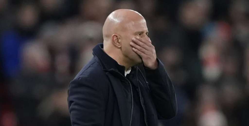 Guerra en Liverpool: El plantel está con Salah y piden por la salida de Arne Slot