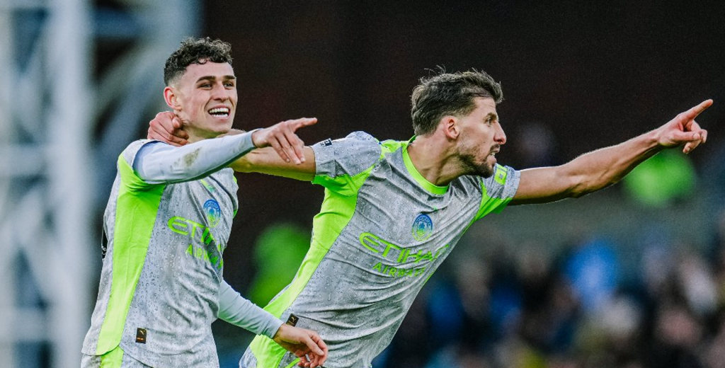 Manchester City venció a Crystal Palace y acecha al Arsenal FC: arde la Premier