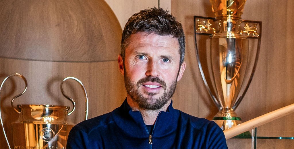 Confirmó que se va de Manchester United pero Carrick pidió que se quede