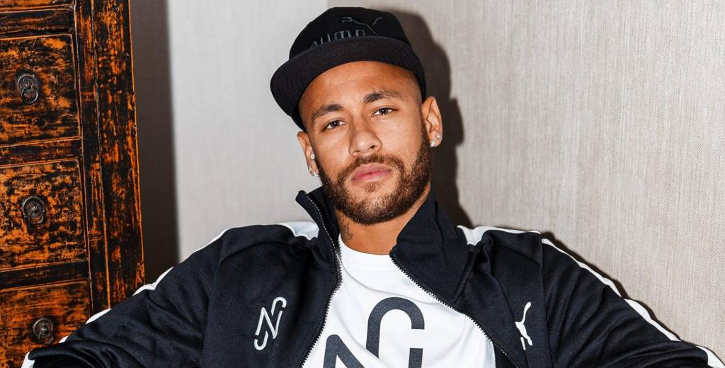 Neymar fue a la práctica del PSG con sus botines PUMA y son tremendos