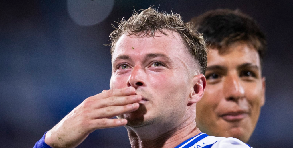 Vélez fue mejor que Boca: lo derrotó por 2-1 y es líder de la Zona A