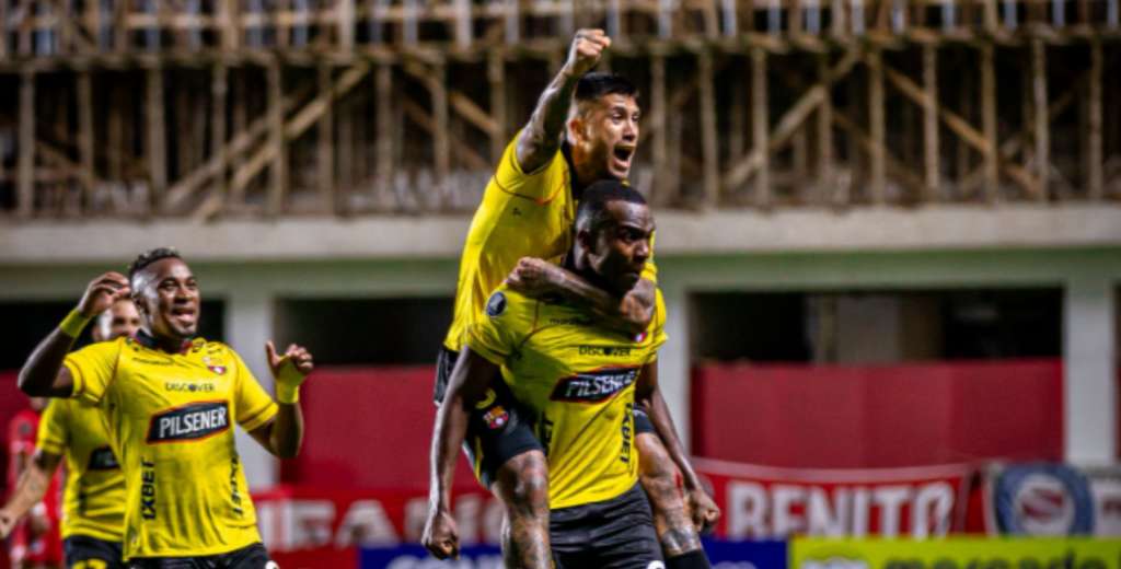 Batacazo en la Libertadores: Barcelona venció a Argentinos por penales y avanzó
