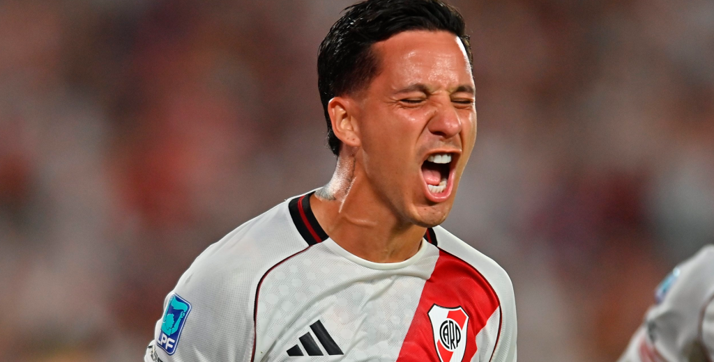 River cumplió en el Más Monumental y derrotó a Sarmiento por 2-0