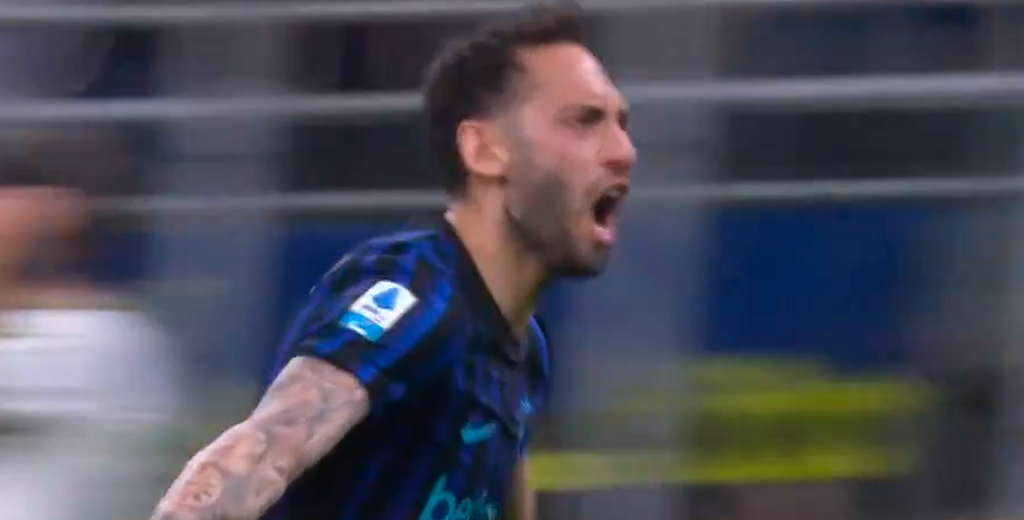 El gol del fin de semana: Calhanoglu le voló el arco a la Roma con un bombazo