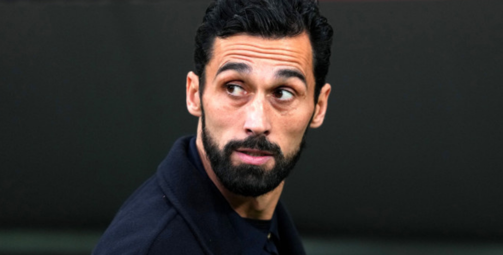 Arbeloa lo dejó de suplente ante Bayern y está en llamas: quiere irse del club