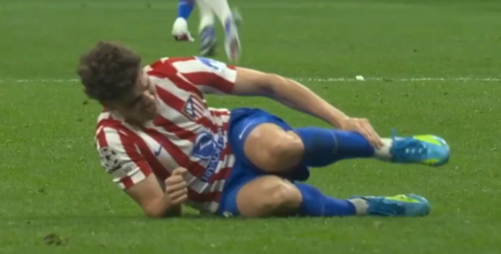 La imagen que hace temblar a la Selecci&oacute;n Argentina: el tobillo de Juli&aacute;n &Aacute;lvarez