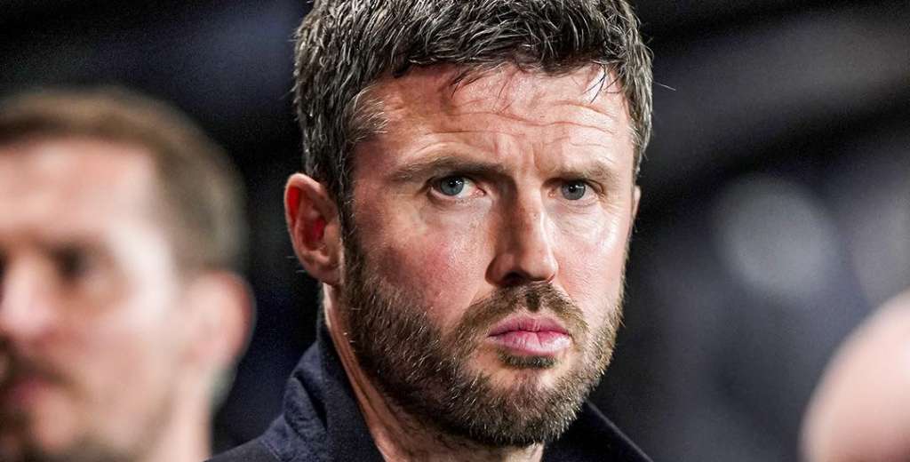 Carrick va a seguir en el United y pide sacarlo de FC Barcelona por 90 millones