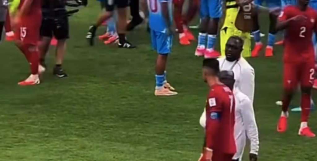 La deplorable actitud de Cristiano con el plantel del Congo tras empatar en el debut