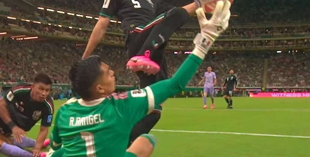 Rangel y una de las atajadas de la Copa del Mundo: salvó a México a los 88 minutos