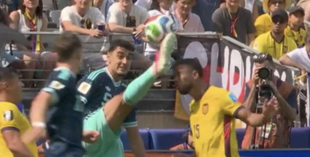 Pavlovic le dio una patada en la cara a Vite, fue gol de Alemania y lo validaron igual