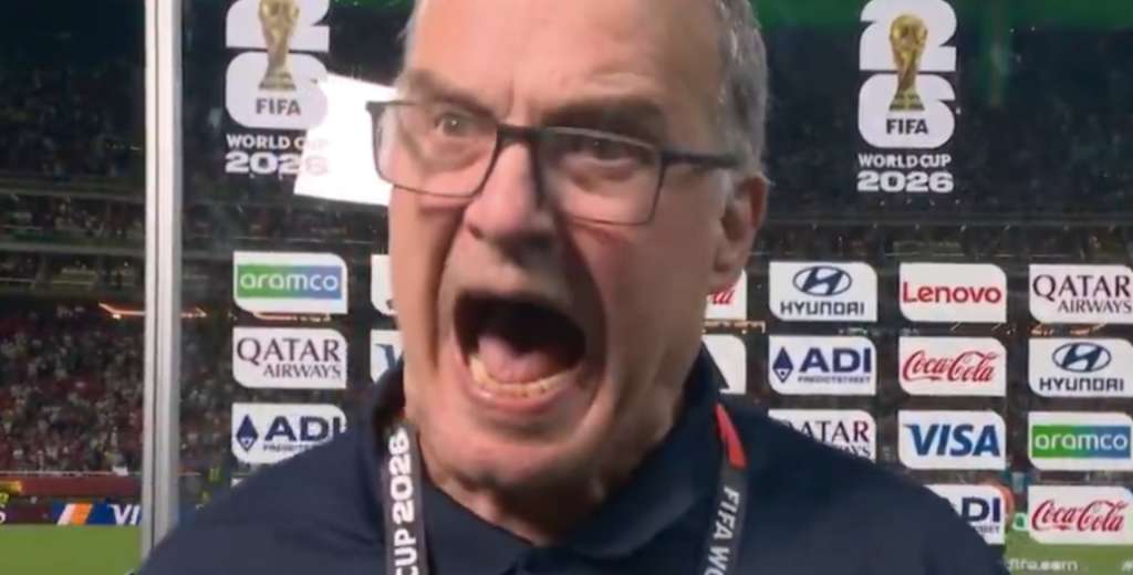 El estallido de Bielsa delante de cámara tras la eliminación: acabó a los gritos...