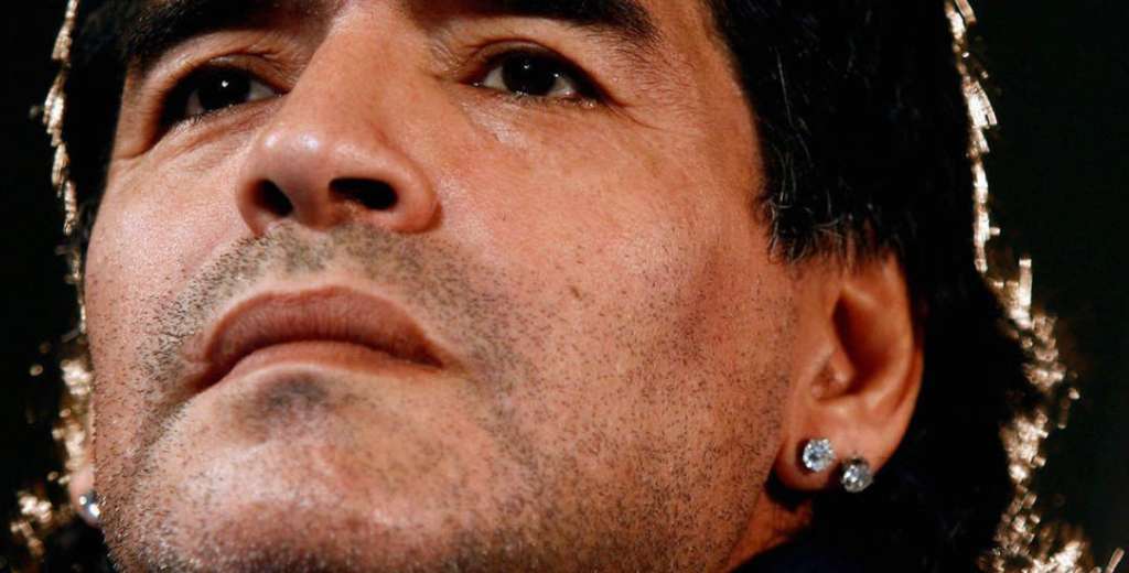 Maradona y un bombazo: ellos cinco se quedan con su fortuna
