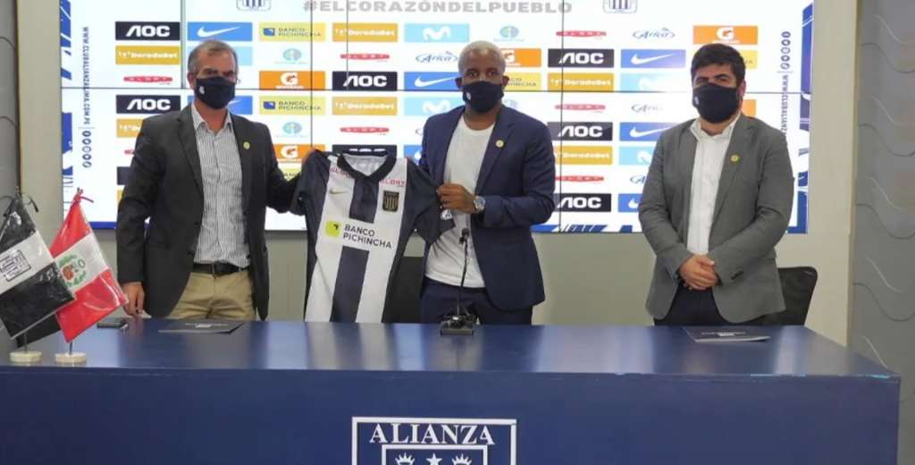Es oficial: Alianza Lima presentó a Jefferson Farfán