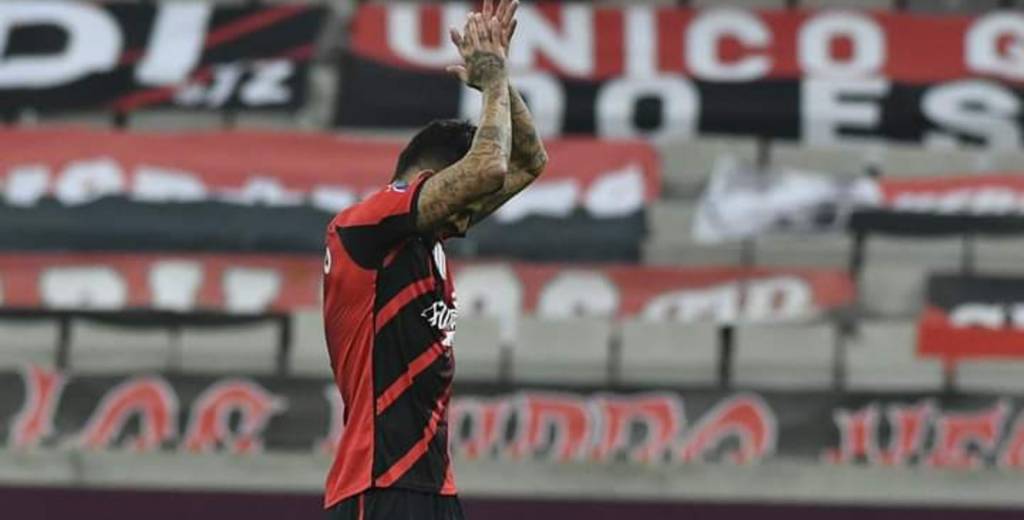 Lucho González se retiró del fútbol profesional