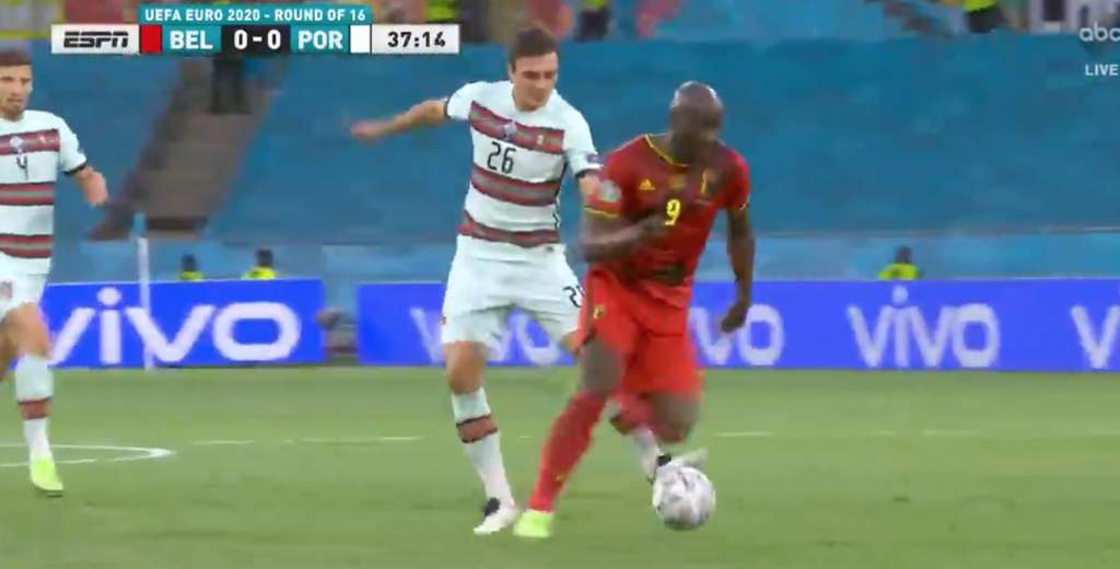 Palhinha termin&oacute; humillado por Lukaku