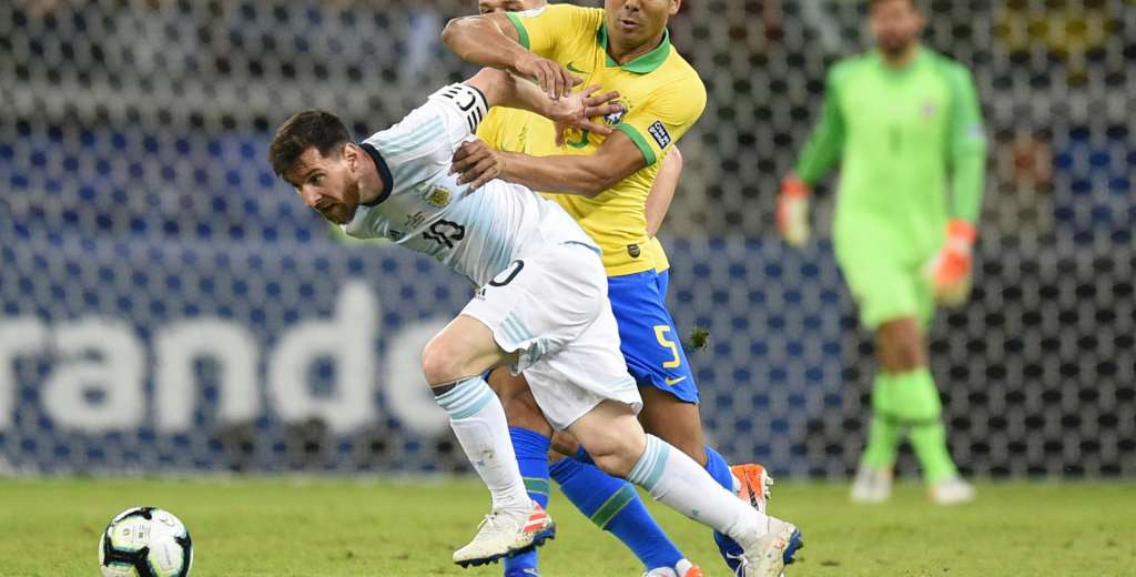 El pol&eacute;mico &aacute;rbitro que dirigir&aacute; la final entre Argentina y Brasil