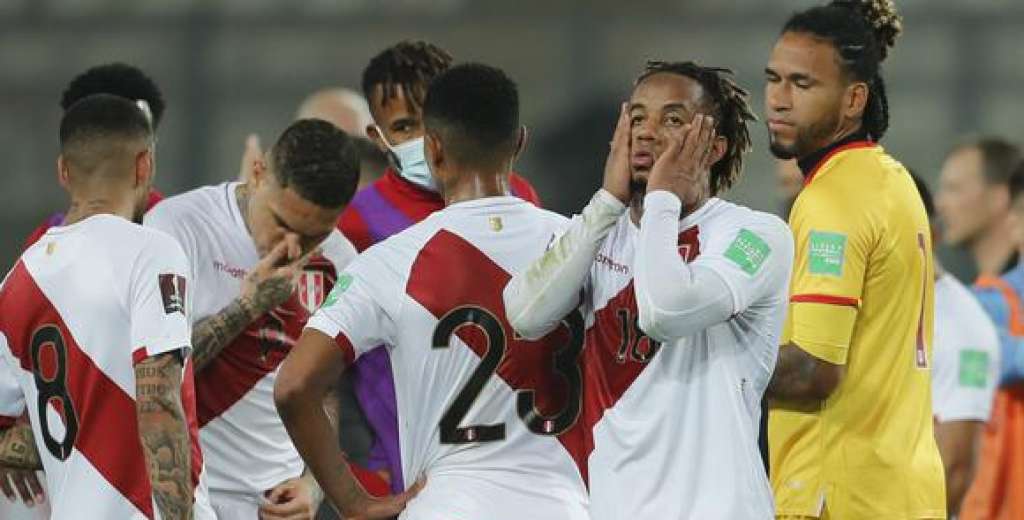 Nervios e imprecisión: Perú pende de un hilo