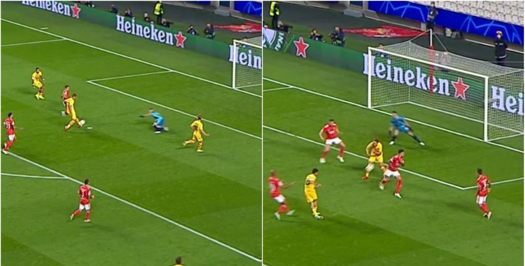 Esto es lamentable: el gol sin arquero que falló Luuk de Jong