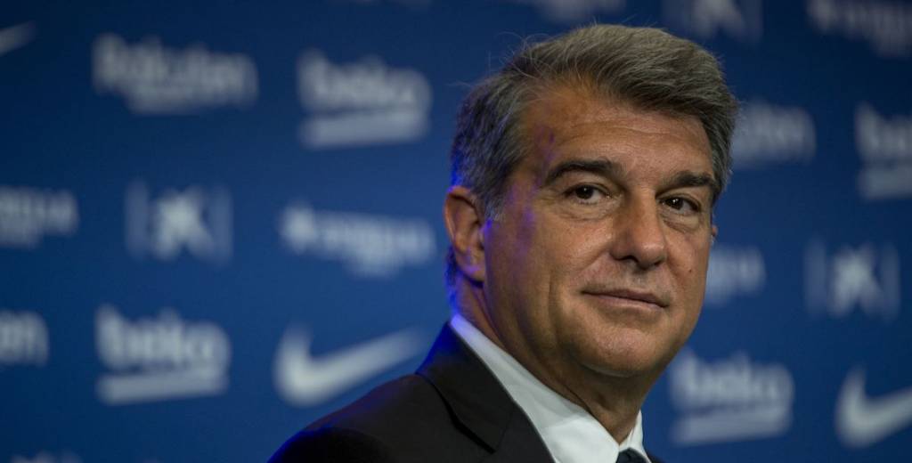 Primero Xavi, luego Alves: Laporta quiere otra leyenda para FC Barcelona
