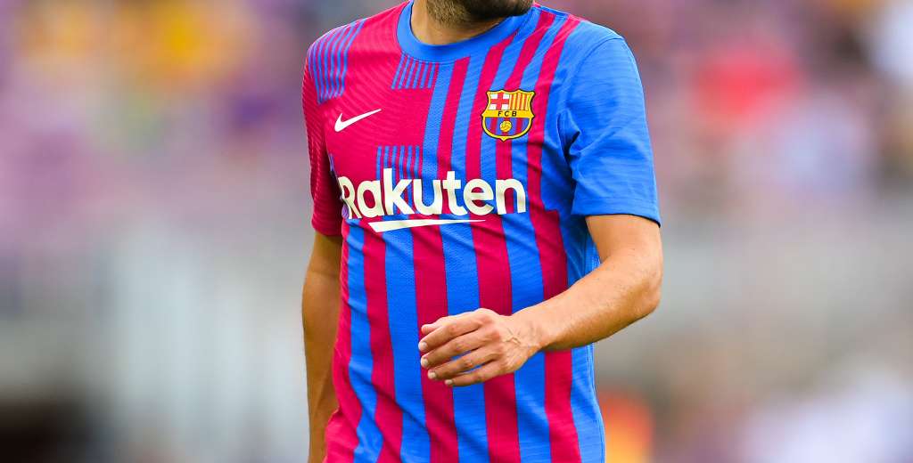 Barcelona le renueva contrato con una cl&aacute;usula de 1000 millones