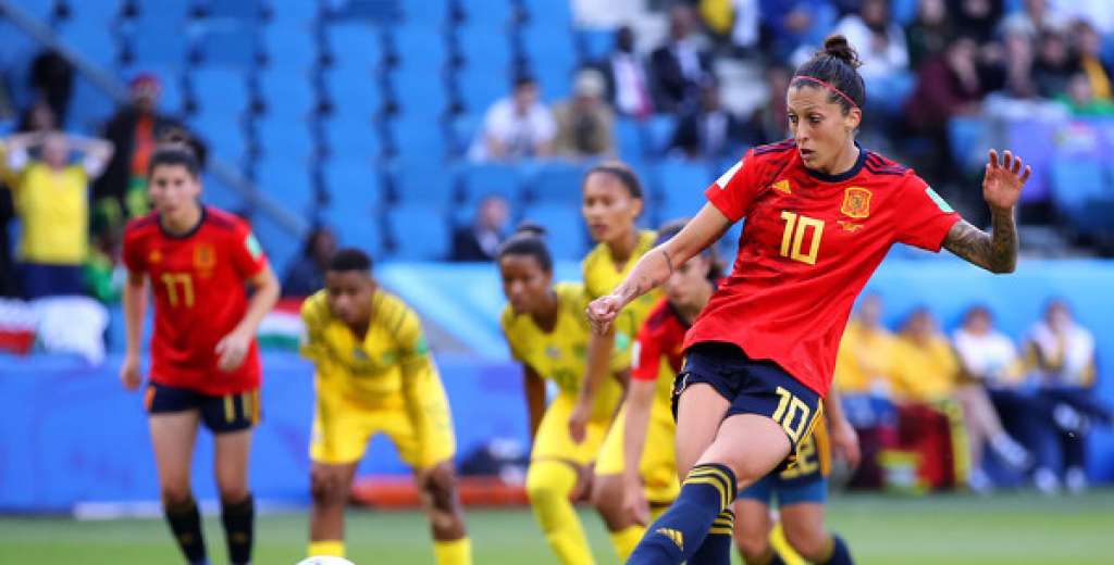 Estudio revela que la gente quiere ver fútbol femenino pero falta difusión