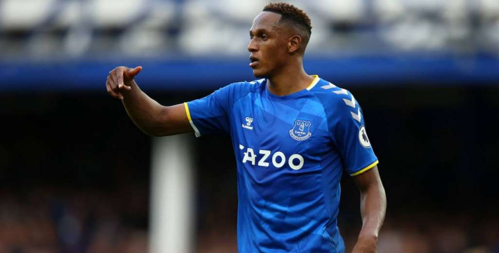 El gigante europeo que busca a Yerry Mina